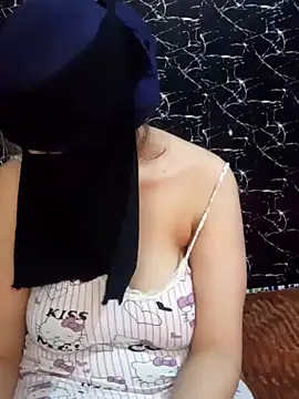 Stripchat cam girl SHouchou23