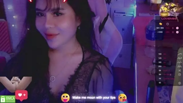 Stripchat cam girl lilsub99