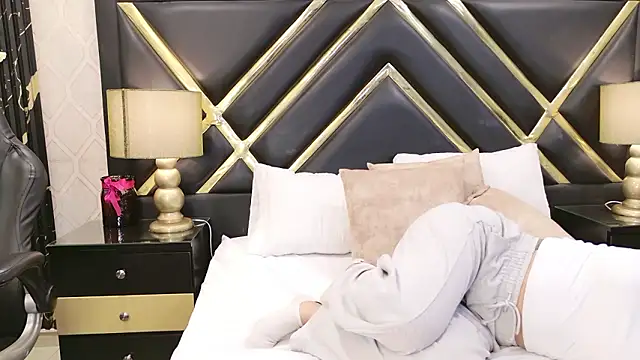 Stripchat cam girl HannaDawsonss