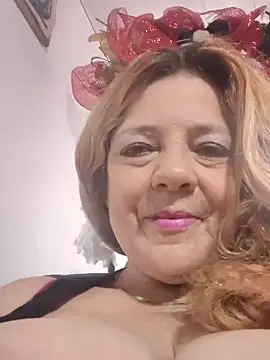 Stripchat cam girl karlaanqui1