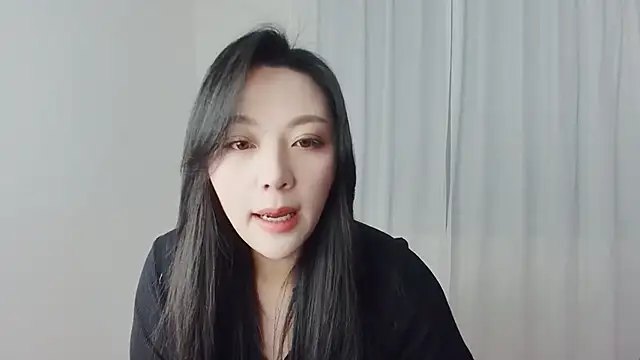 Stripchat cam girl Cxin--