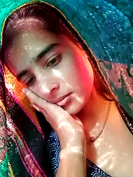 Stripchat cam girl Cute-Nilam