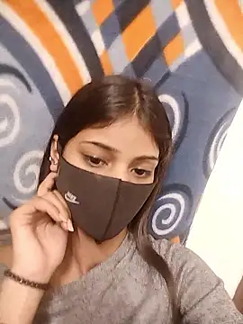 Stripchat cam girl trana_