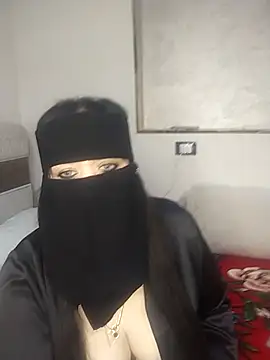 Stripchat cam girl lolotheone