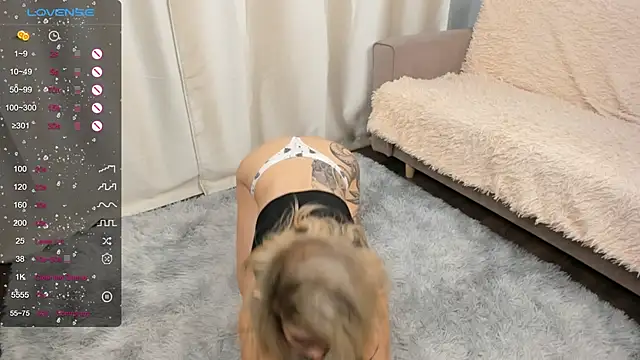 Stripchat cam girl BonnieGrine