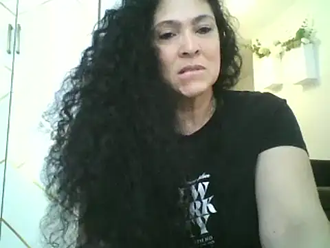 Stripchat cam girl issa_gracce