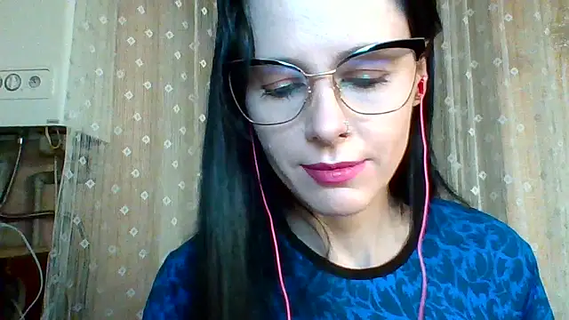Stripchat cam girl LuminousLady