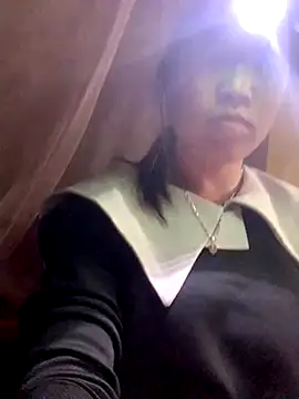 Stripchat cam girl tuyetnhi-00