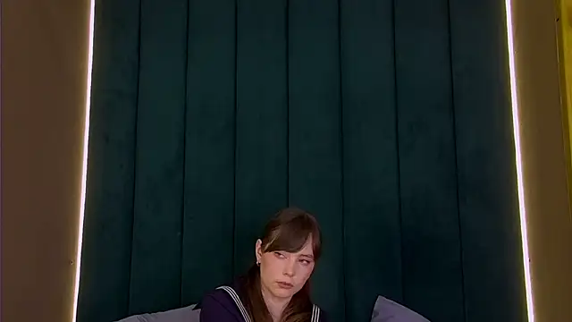 Stripchat cam girl YukiNort