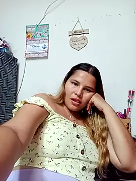 Stripchat cam girl Bichota_25