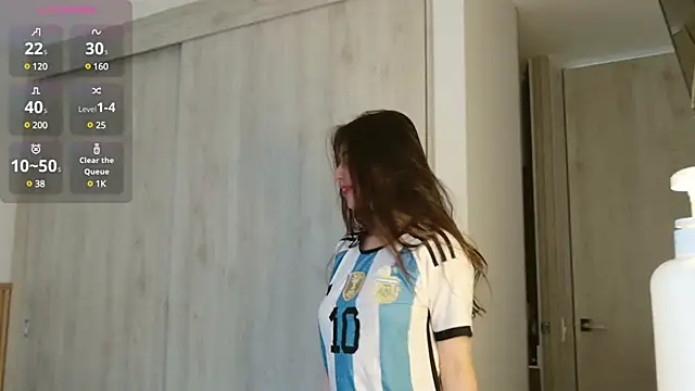 Stripchat cam girl karinasantos_