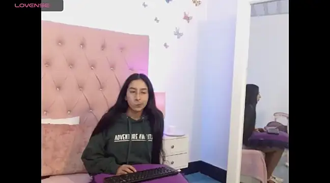 Stripchat cam girl Gamora_05