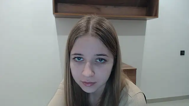 Stripchat cam girl SweetBellaa_
