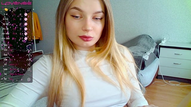 Stripchat cam girl insatiable_girll