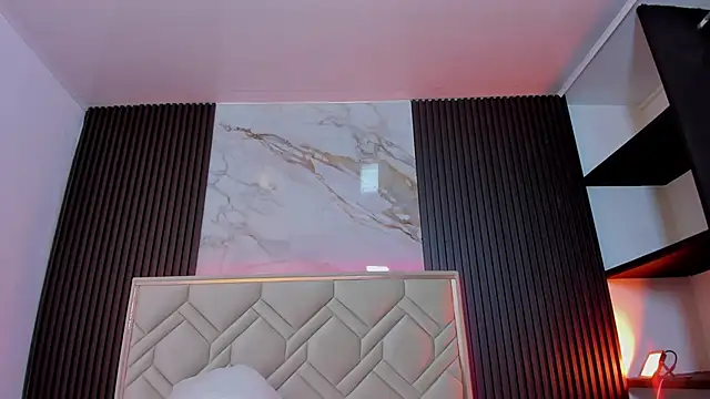 Stripchat cam girl MiaaFarrel