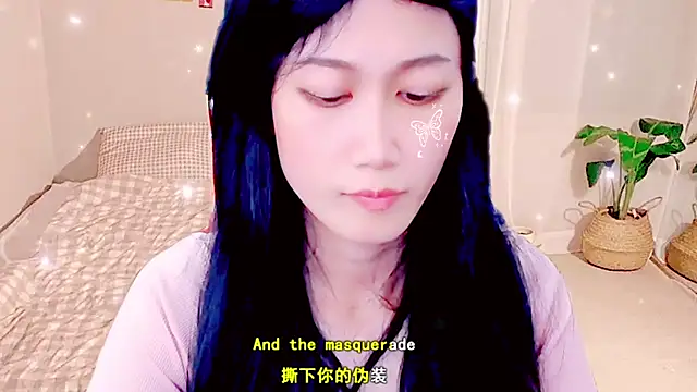 Stripchat cam girl momentoussomeone