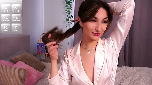 Stripchat cam girl RandiGaler