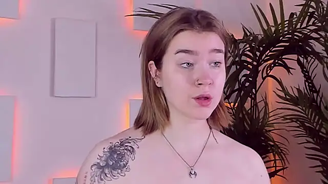 Stripchat cam girl KirAss69