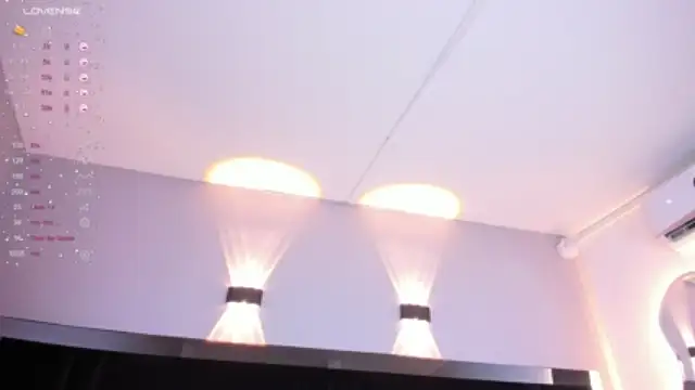 Stripchat cam girl LuciBramani