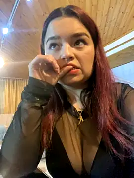 Stripchat cam girl Aleja_pinkk