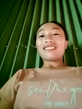 Stripchat cam girl lucybaby00