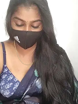 Stripchat cam girl Tamil_Azhaghi