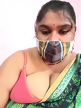 Stripchat cam girl Leela-reddy