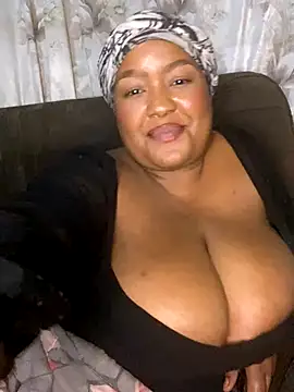 Stripchat cam girl Missmoox24