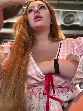 Stripchat cam girl AndreaMood