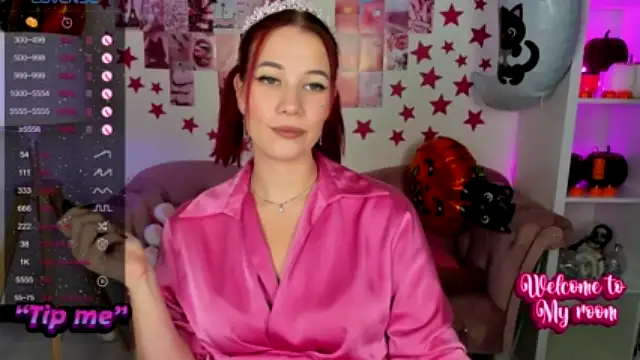 Stripchat cam girl Vikki_Red