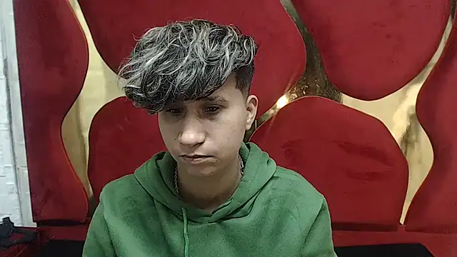 Stripchat cam girl Im_Milan_Rs