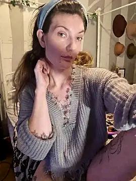 Stripchat cam girl YourFavCanadianMILF