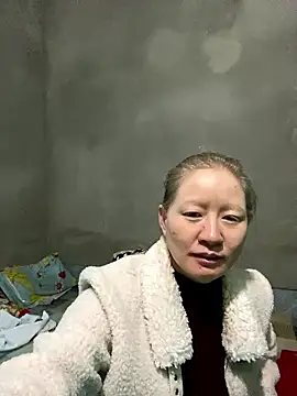 Stripchat cam girl mana-ala