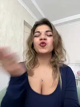 Stripchat cam girl DorisLight