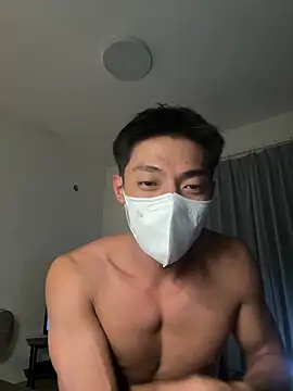 Stripchat cam girl Yooo17