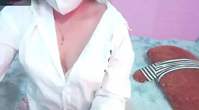 Stripchat cam girl Not_crazy