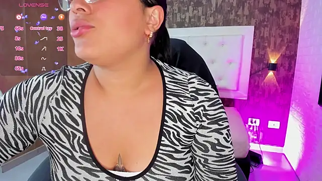 Stripchat cam girl Cataleyamonroe1