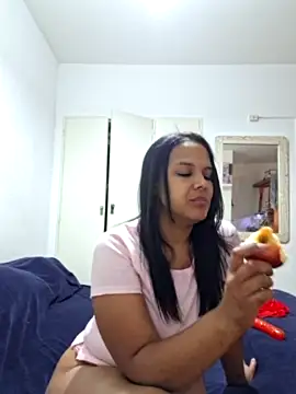 Stripchat cam girl DanielaLust