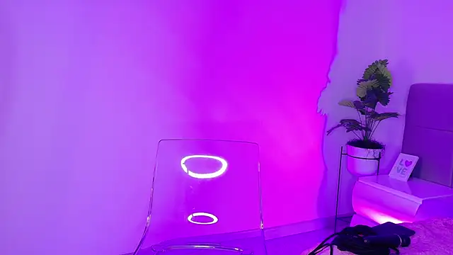 Stripchat cam girl Alanaa_Gomez