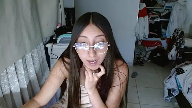 Stripchat cam girl Nanylux