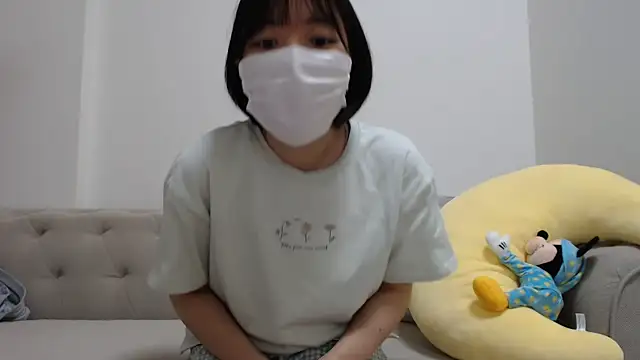 Stripchat cam girl KURUMIchan