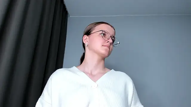 Stripchat cam girl UdelaEdgeworth