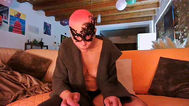 Stripchat cam girl ErotiKat