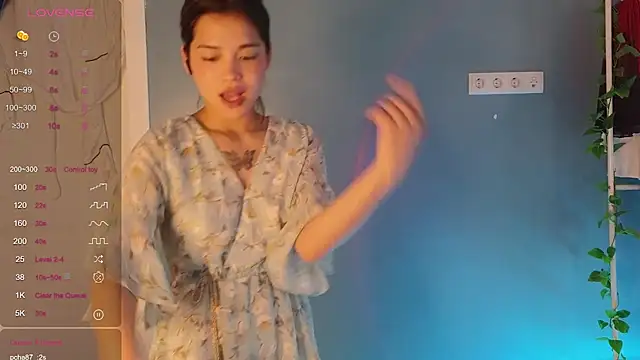 Stripchat cam girl diqueenn