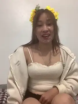 Stripchat cam girl Linh_sexyy