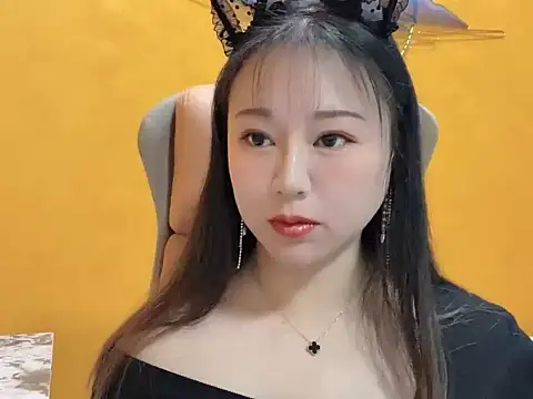 Stripchat cam girl cskyg003