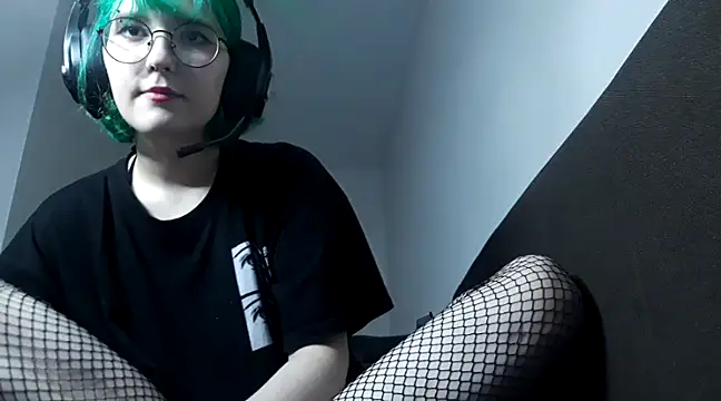 Stripchat cam girl GreenXLady