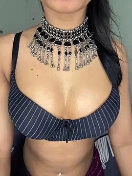 Stripchat cam girl Sonasexy321