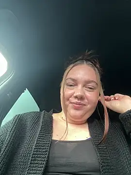 Stripchat cam girl AvaHart