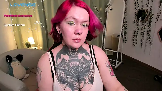 Stripchat cam girl AnnabellaLala_